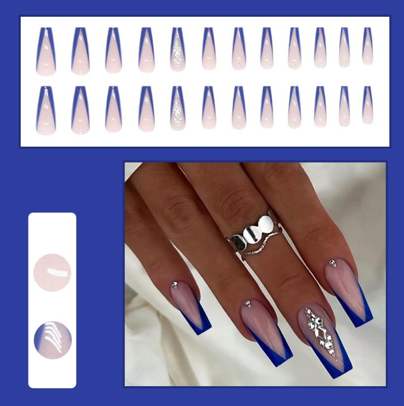 Nude Glamour avec French Bleue et Strass