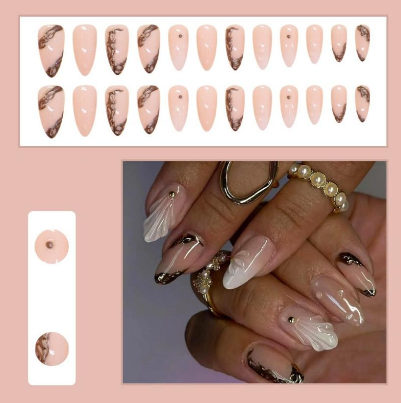 Press On Nails Amande avec Design